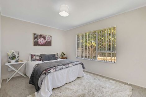 Photo of property in 48 Hamilton Drive, Waiuku, 2123