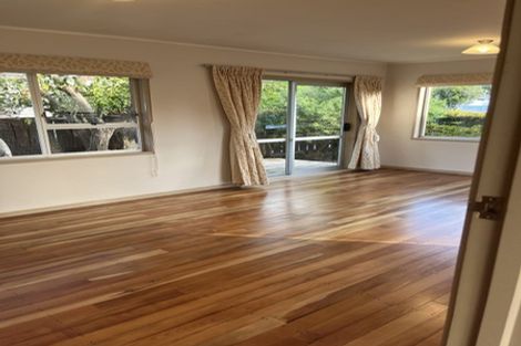 Photo of property in 1/24 Hillcrest Avenue, Hillcrest, Auckland, 0627