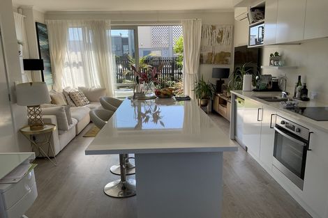 Photo of property in 20 Oioi Road, Hobsonville, Auckland, 0616