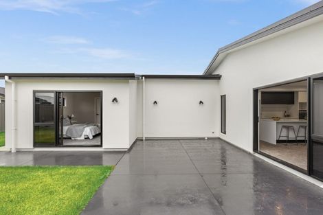 Photo of property in 6 Monowai Street, Poraiti, Napier, 4112