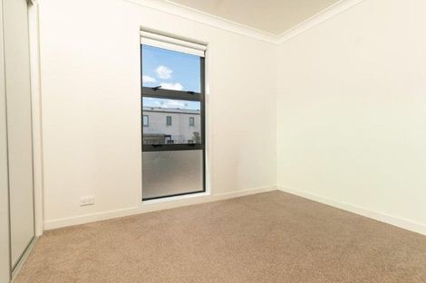 Photo of property in 4 Whimbrel Road, Flat Bush, Auckland, 2019