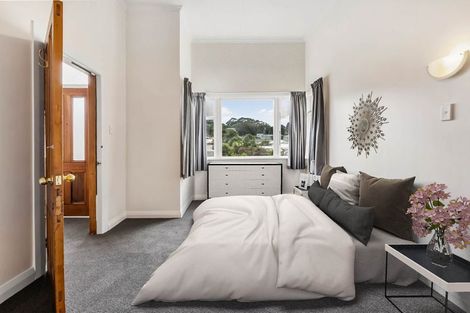 Photo of property in 22 Owen Street, Newtown, Wellington, 6021