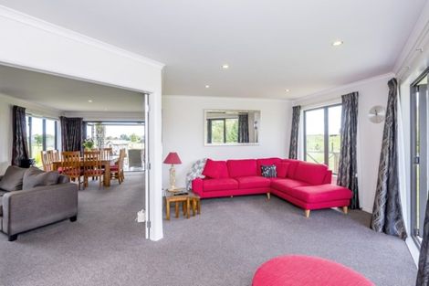 Photo of property in 9 Tullahoma Way, Ohau, Levin, 5570