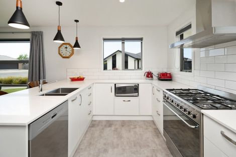 Photo of property in 12 Camborne Crescent, Blenheim, 7201