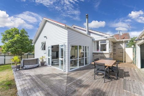 Photo of property in 12 Nikau Street, Wairakei, Taupo, 3332