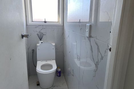 Photo of property in 8 Sabot Place, Massey, Auckland, 0614