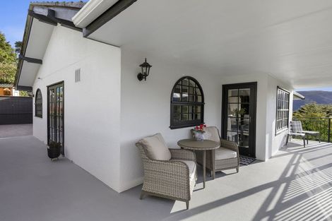 Photo of property in 62 Chatsworth Road, Silverstream, Upper Hutt, 5019