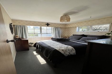 Photo of property in 14 Krippner Place, Dinsdale, Hamilton, 3204