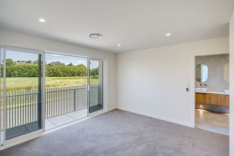 Photo of property in 38a Aspiring Drive, Poraiti, Napier, 4112