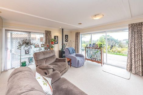 Photo of property in 12 St Johns Heights, Otamatea, Whanganui, 4500