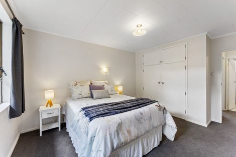 Photo of property in 2/110 Pinehaven Road, Pinehaven, Upper Hutt, 5019