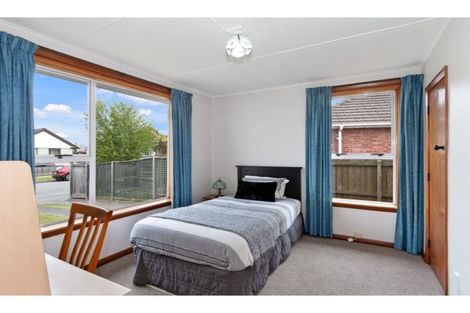 Photo of property in 15 Hillary Crescent, Upper Riccarton, Christchurch, 8041