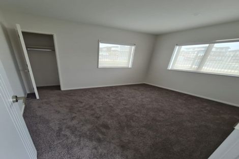 Photo of property in 82 Tir Conaill Avenue, Flat Bush, Auckland, 2019