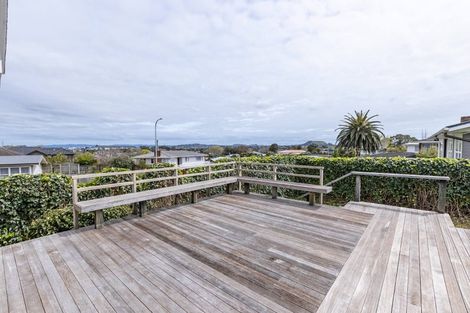 Photo of property in 1 Elizabeth Street, Pakuranga, Auckland, 2010