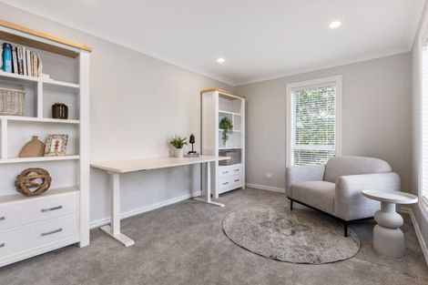 Photo of property in 32 Rahui Road, Greenhithe, Auckland, 0632