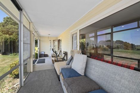 Photo of property in 194 Lindsay Road, Levin, 5510