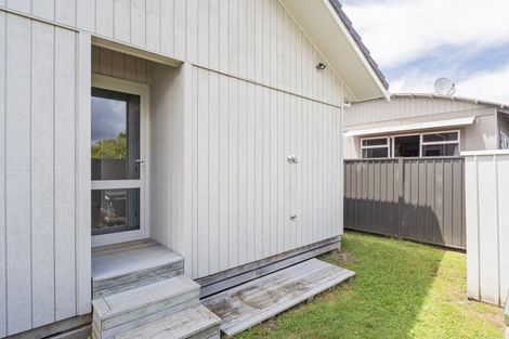 Photo of property in 4 Eyre Street, Henderson, Auckland, 0612