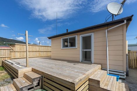 Photo of property in 12 Swainson Street, Greymouth, 7805