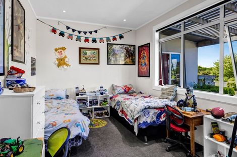 Photo of property in 5674 Mountain Road, Normanby, Hawera, 4673