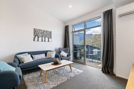 Photo of property in Greenstone Terraces, 14/716 Frankton Road, Queenstown, 9300