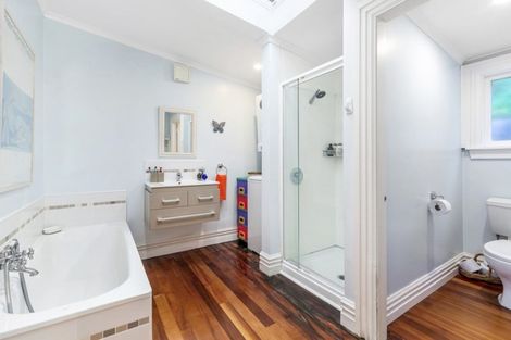 Photo of property in 32 Lawrence Street, Newtown, Wellington, 6021