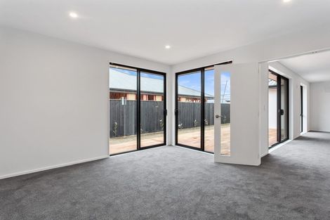 Photo of property in 29 Woodford Avenue, Woodend, 7610