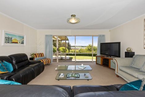 Photo of property in 22 Ballantyne Road, Poraiti, Napier, 4182