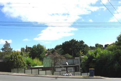 Photo of property in 1/103 Eskdale Road, Birkdale, Auckland, 0626