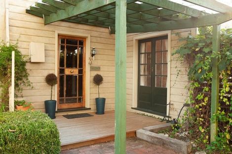 Photo of property in 30 George Street, Rotherham, 7379