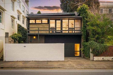 Photo of property in 31 Aro Street, Aro Valley, Wellington, 6021
