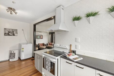 Photo of property in 20 Rainey Grove, Taita, Lower Hutt, 5011