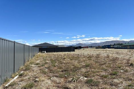 Photo of property in 18 Canal Place, Twizel, 7901