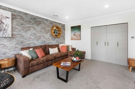 Photo of property in 15 Shadbolt Drive, Leamington, Cambridge, 3432