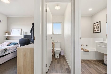 Photo of property in 65 Coopers Road, Dallington, Christchurch, 8061
