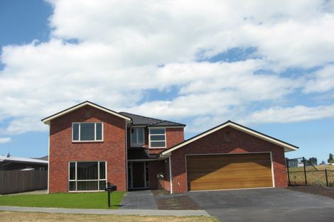 Photo of property in 19 Bottle Lake Drive, Parklands, Christchurch, 8083