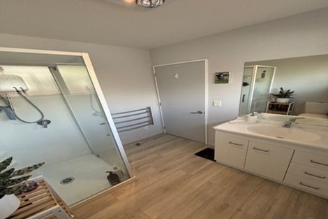 Photo of property in 10 Puhara Avenue, Parklands, Christchurch, 8083