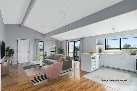 Photo of property in 31f Springs Road, Parakai, 0830