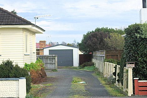 Photo of property in 14 Paterson Street, Frankton, Hamilton, 3204