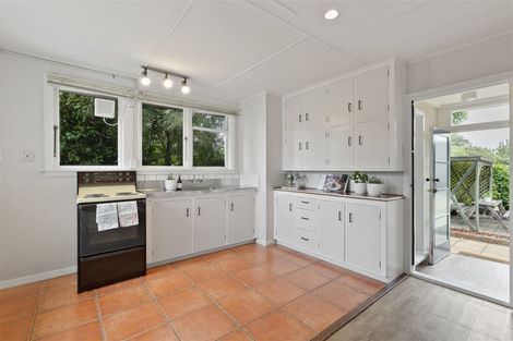 Photo of property in 10 Hillary Crescent, Upper Riccarton, Christchurch, 8041