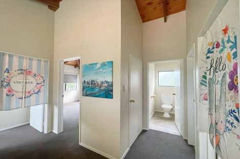 Photo of property in 25 Calman Place, Chatswood, Auckland, 0626