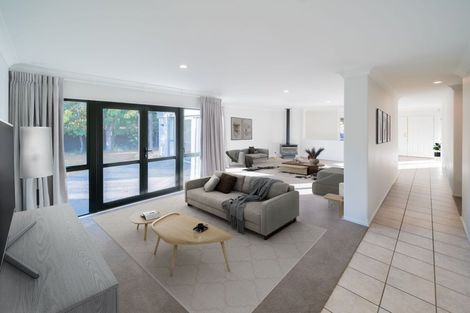 Photo of property in 315 Gardiners Road, Harewood, Christchurch, 8051