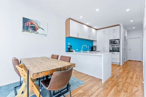 Photo of property in 11f Clearwater Cove, West Harbour, Auckland, 0618