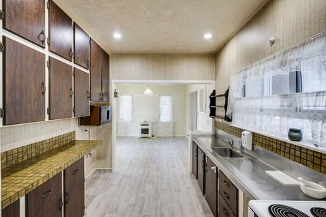 Photo of property in 79 Barker Road, Marewa, Napier, 4110