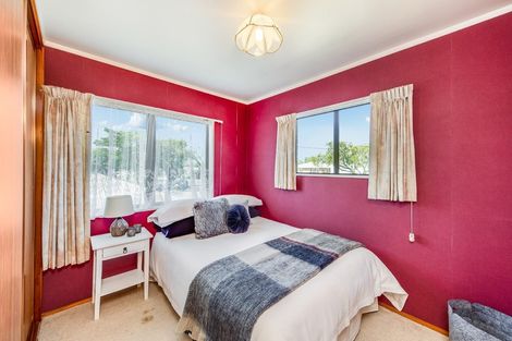 Photo of property in 31 Seaforth Avenue, Mangere Bridge, Auckland, 2022