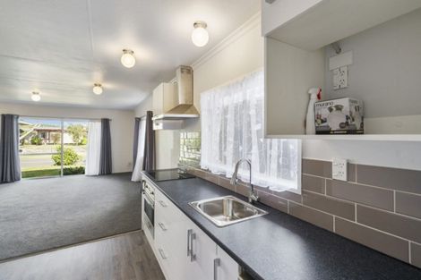 Photo of property in 11 Slacks Road, Awapuni, Palmerston North, 4412
