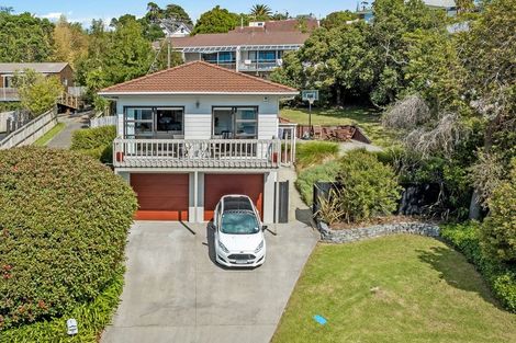 Photo of property in 10 Kenneth Hopper Place, Manly, Whangaparaoa, 0930