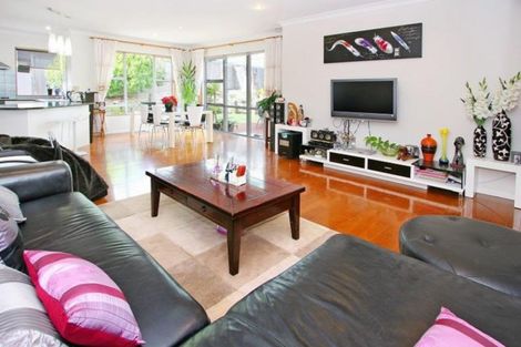 Photo of property in 41 Salford Crescent, Flat Bush, Auckland, 2019