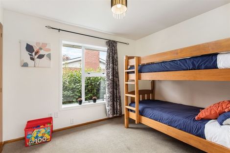 Photo of property in 99 Maidstone Road, Ilam, Christchurch, 8041