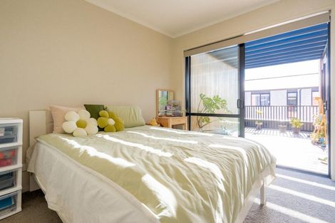 Photo of property in 2 Kerewhenua Crescent, Hobsonville, Auckland, 0616