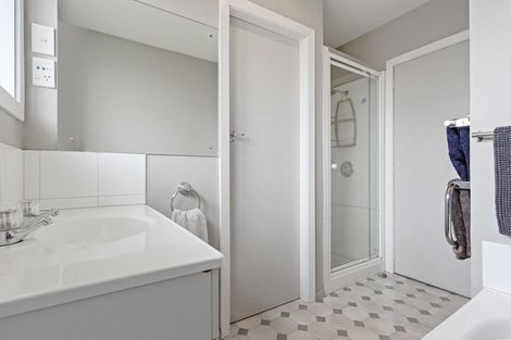 Photo of property in 28 Carbine Place, Sockburn, Christchurch, 8042